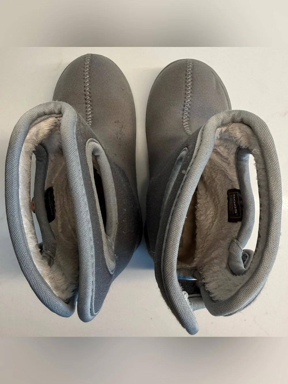 BOGS Baby Winter Boots Gray Faux Fur Kids Size 9